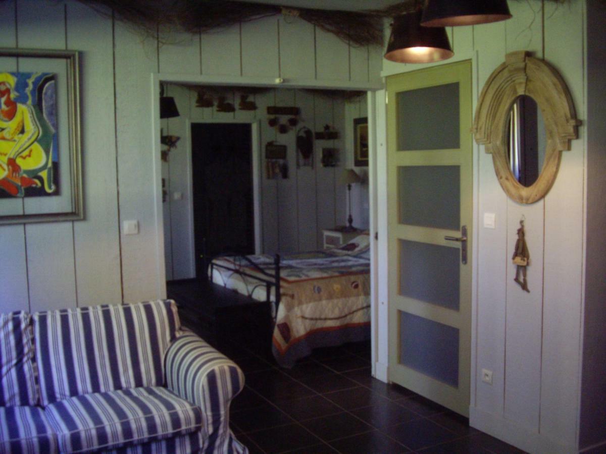 La Grange Des Marettes Bed and Breakfast Cléres Εξωτερικό φωτογραφία