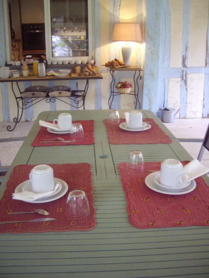 La Grange Des Marettes Bed and Breakfast Cléres Εξωτερικό φωτογραφία